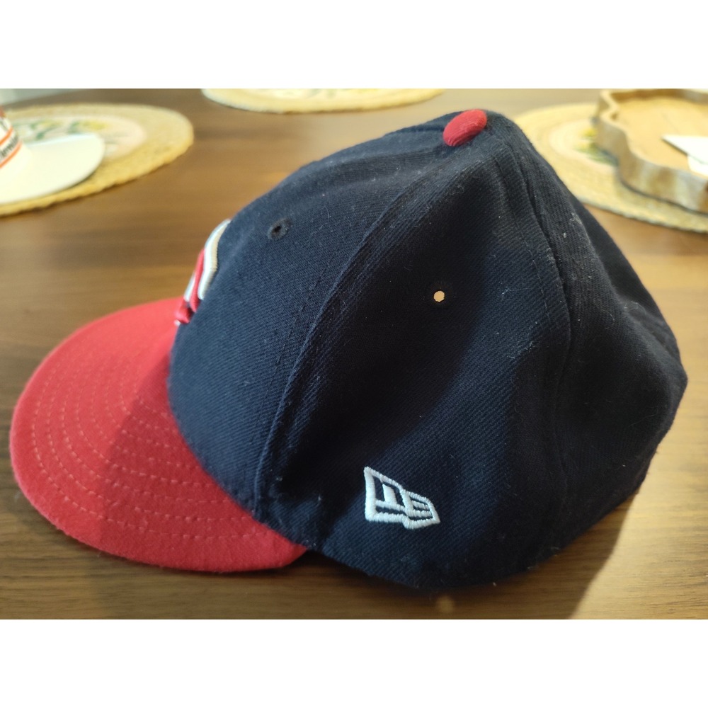 New Era Minnesota Twins 59FIFTY Low Profile Fitted Hat Navy Red MLB Size 7 1/2/2 - Picture 2 of 7